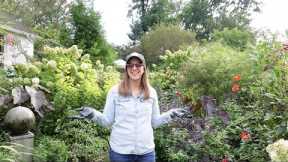 Complete Guide to Designing a Cut Flower Garden in the Landscape // How to Design a Cutting Garden