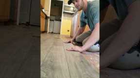 installing laminate is super easy! #flooring #laminateflooring #diy
