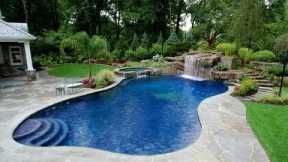 Beautiful Swimming Pool Landscaping Design Ideas